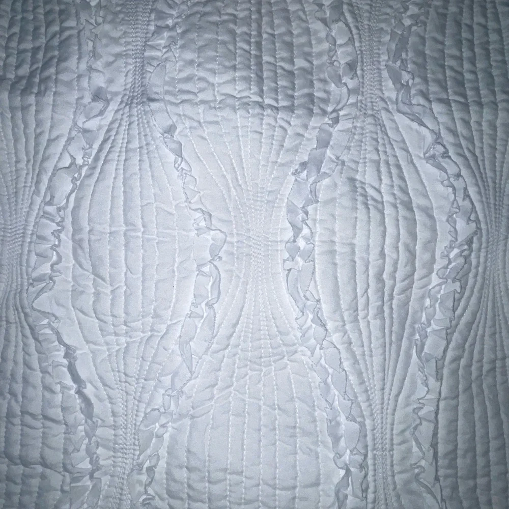 White Quilted Bedspread Set - Classic Ruffled Design